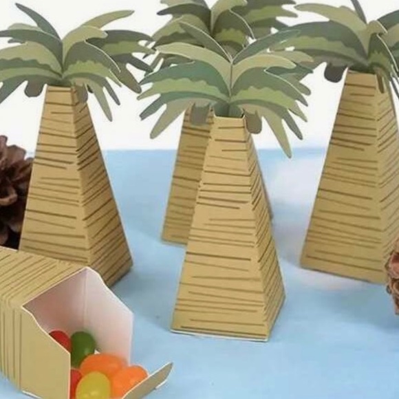 3D Pineapple Box Set. - Picture 2 of 3